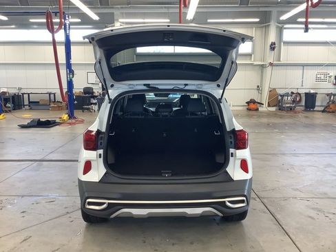 Certified 2023 Kia Seltos S AWD/4WD image 12