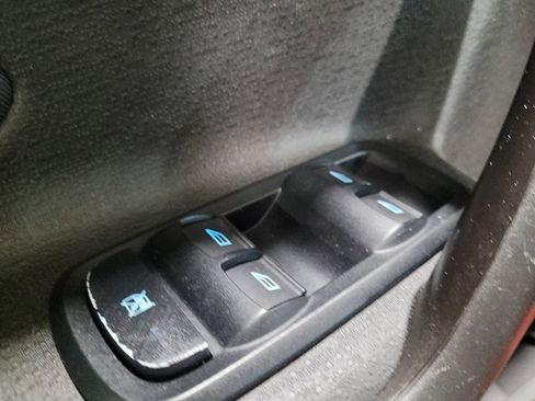 Used 2019 Ford Fiesta SE w/ Equipment Group 201A image 27