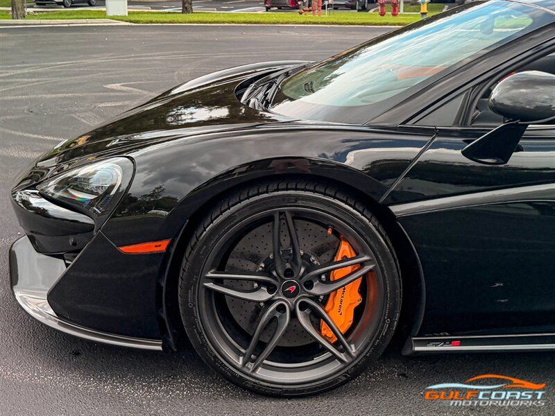 Used 2018 McLaren 570S Spider RWD image 35