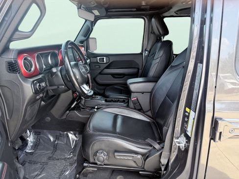 Used 2021 Jeep Wrangler Unlimited Rubicon image 18