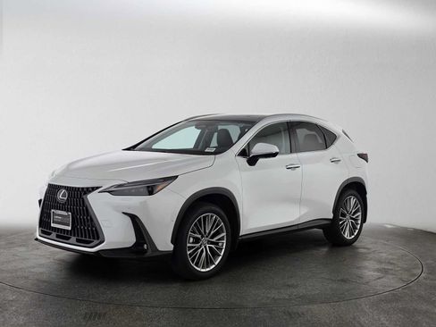 Certified 2026 Lexus NX 350 AWD w/ Accessory Package (2T) image 7