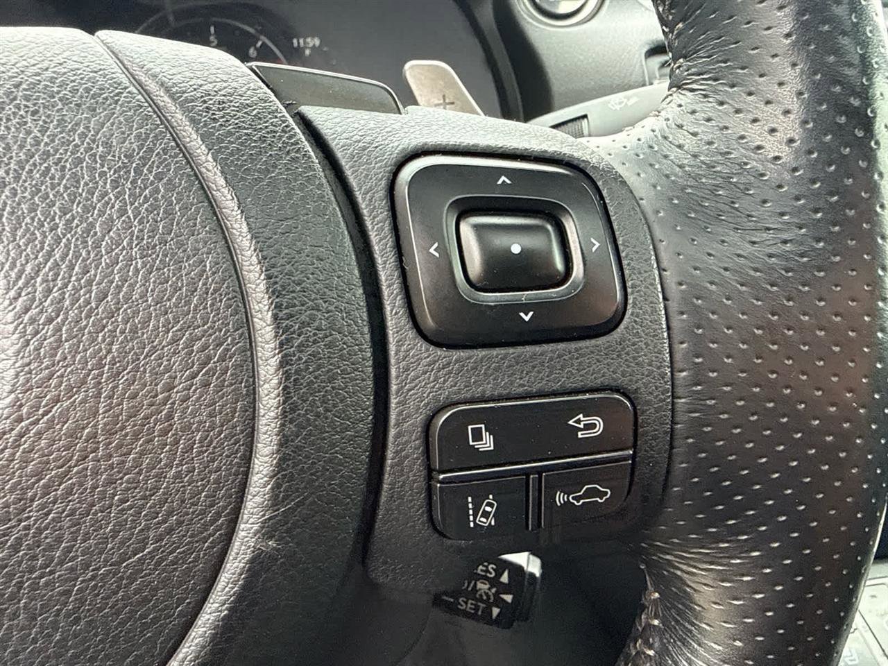 Used 2023 Lexus IS 350 F Sport w/ Accessory Package RWD image 18