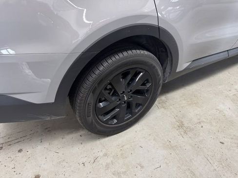 Certified 2023 Kia Sorento S w/ Panoramic Sunroof Package image 12