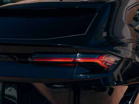 Used 2024 Lamborghini Urus S AWD/4WD image 27