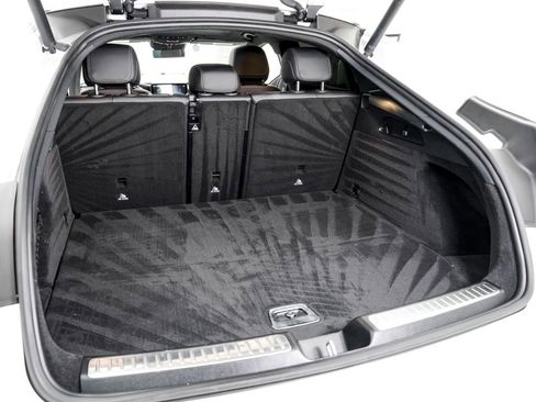 Used 2020 Mercedes-Benz GLC 300 4MATIC Coupe image 24