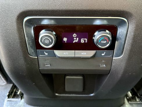 Certified 2025 Chevrolet Tahoe Premier image 20