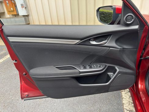Used 2019 Honda Civic EX image 37