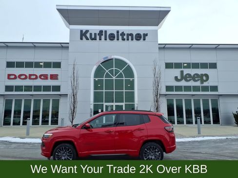 Used 2022 Jeep Compass Limited w/ (RED) Package image 1