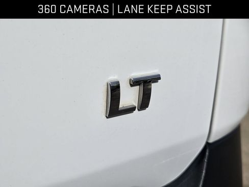 Used 2024 Chevrolet Traverse LT FWD image 11