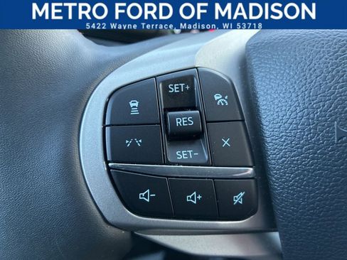 Used 2025 Ford Explorer Active image 26