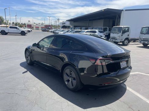Used 2022 Tesla Model 3 RWD image 6