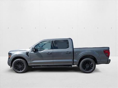 New 2025 Ford F150 XLT w/ Equipment Group 302A MID image 5