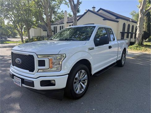 Used 2018 Ford F150 XL w/ Equipment Group 101A Mid RWD image 3