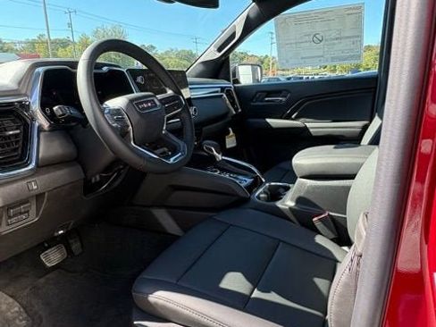 New 2026 GMC Canyon Elevation w/ Convenience Package image 15