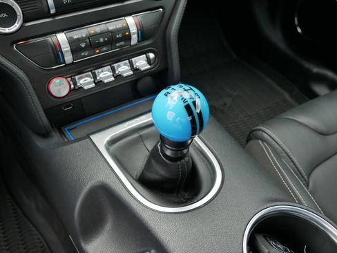 Used 2022 Ford Mustang GT Premium RWD image 24