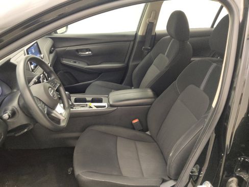 Used 2023 Nissan Sentra SV FWD image 17