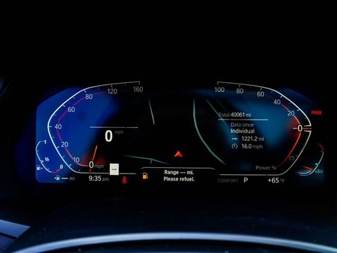 Used 2022 BMW X7 xDrive40i w/ M Sport Package image 28