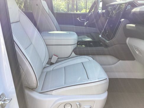 New 2026 GMC Yukon Denali image 27