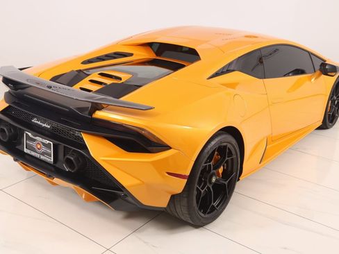 Used 2023 Lamborghini Huracan Tecnica image 80