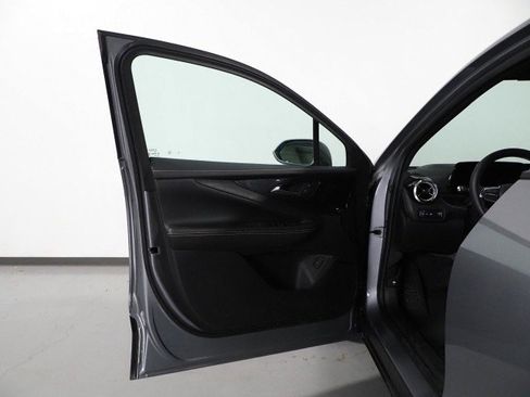 Used 2024 Chevrolet Blazer EV LT image 59