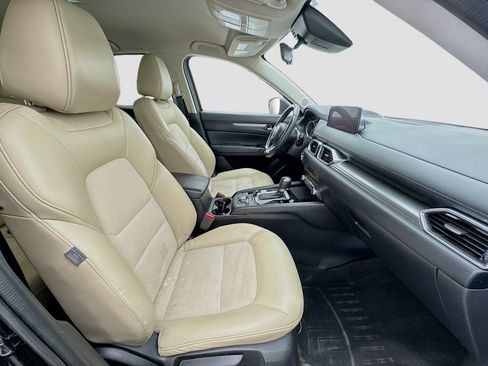 Used 2021 MAZDA CX-5 Touring image 19