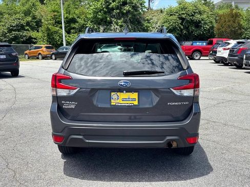 Used 2023 Subaru Forester Premium AWD/4WD image 25