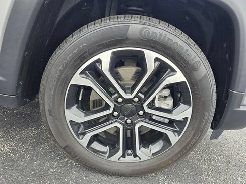 Used 2024 Jeep Compass Limited AWD/4WD image 11