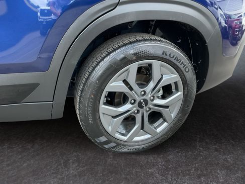 Used 2024 Kia Seltos S FWD image 9