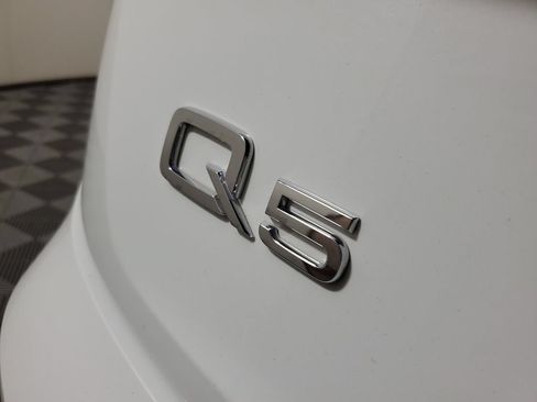 Used 2023 Audi Q5 2.0T Premium Plus w/ Premium Plus Package AWD/4WD image 8