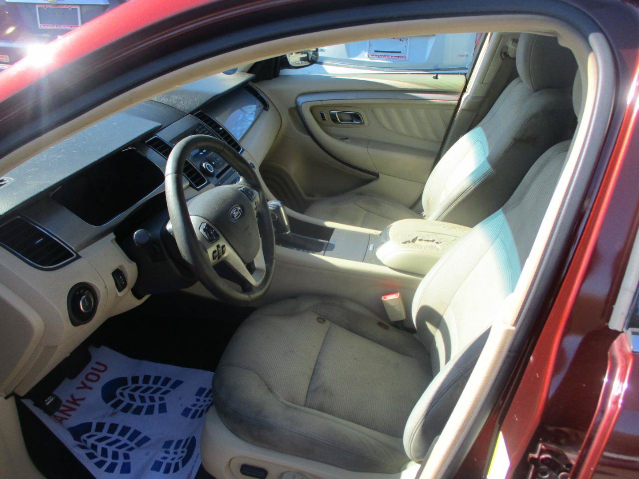 Used 2016 Ford Taurus SEL AWD/4WD image 10