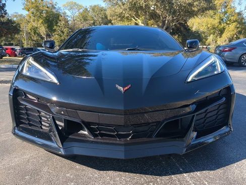 Used 2023 Chevrolet Corvette Z06 image 9