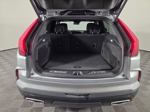 Used 2024 Cadillac XT4 Premium Luxury FWD image 27