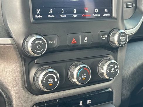 Used 2019 RAM 2500 Big Horn AWD/4WD image 23