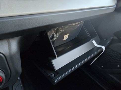 New 2025 Ford Bronco Outer Banks image 33