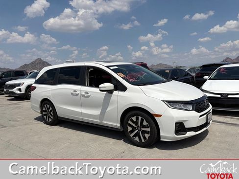 Used 2025 Honda Odyssey EX-L image 1