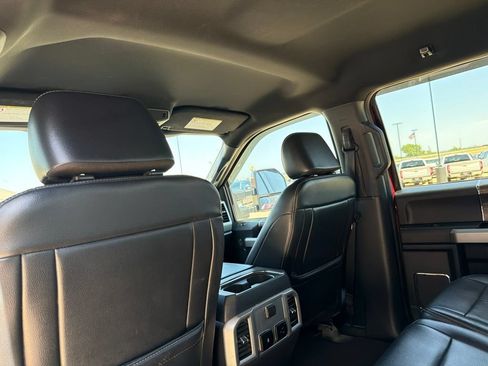 Used 2022 Ford F250 Lariat w/ Lariat Ultimate Package AWD/4WD image 12