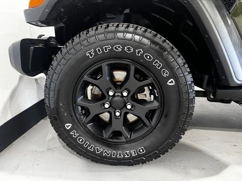 Used 2021 Jeep Wrangler Unlimited Sport AWD/4WD image 8