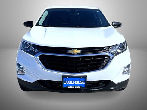 Used 2019 Chevrolet Equinox LT image 2