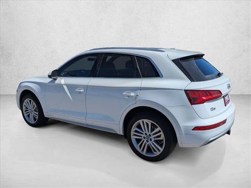 Used 2018 Audi Q5 2.0T Premium Plus w/ Premium Plus Package AWD/4WD image 8