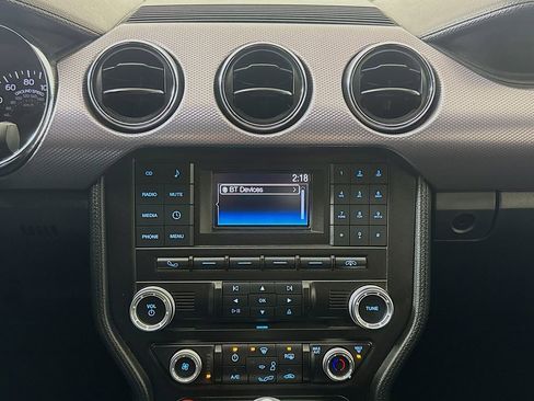 Used 2015 Ford Mustang Coupe image 11