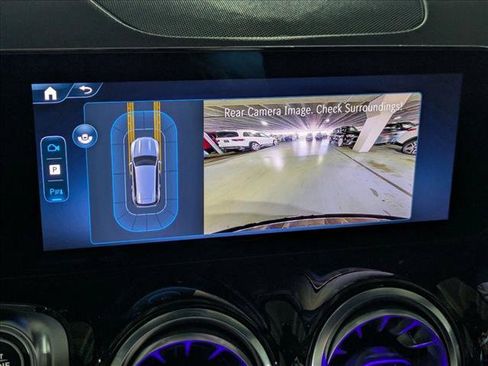 Used 2025 Mercedes-Benz GLB 250 image 16