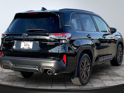 Used 2025 Subaru Forester Sport AWD/4WD image 6
