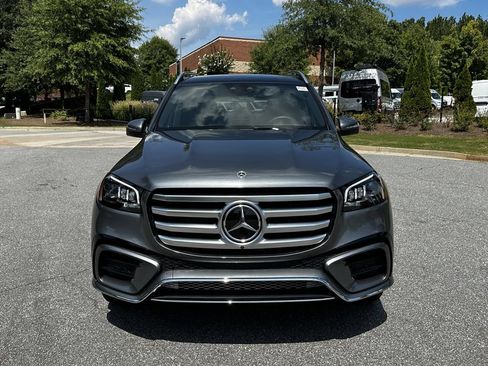 Certified 2025 Mercedes-Benz GLS 450 4MATIC w/ AMG Line Exterior image 3