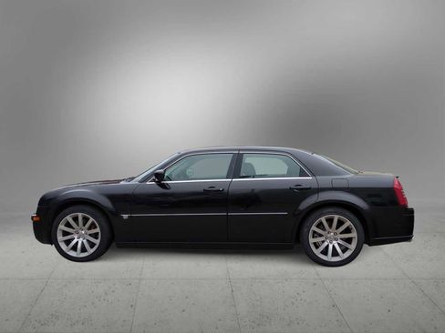Used 2006 Chrysler 300 SRT8 w/ SRT Option Group I image 5