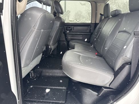 Used 2016 RAM 2500 Tradesman w/ Chrome Appearance Group image 21