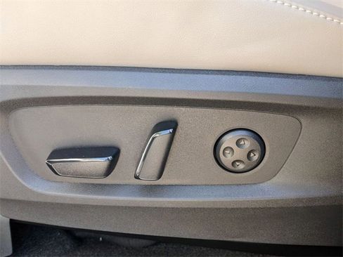 New 2026 INFINITI QX60 Luxe w/ Cargo Package image 14