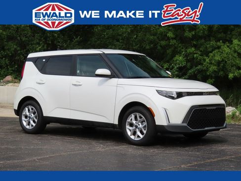 Certified 2025 Kia Soul LX w/ LX Technology Package FWD image 1