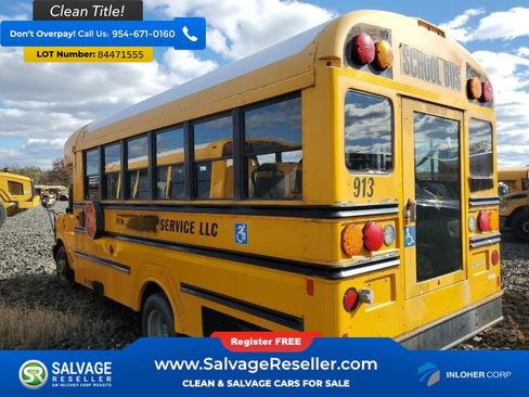 Used 2012 Chevrolet Express 3500 Extended w/ School Bus Package image 4