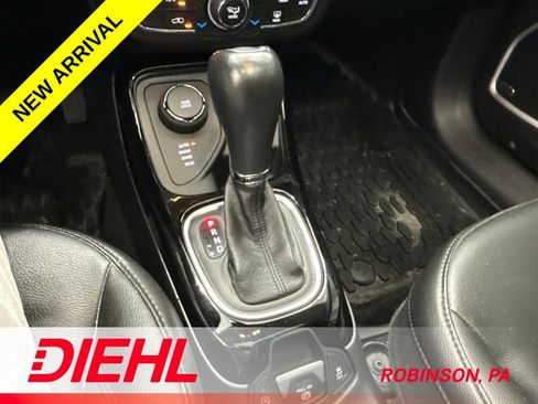 Certified 2021 Jeep Compass Latitude w/ Sun and Sound Group AWD/4WD image 31