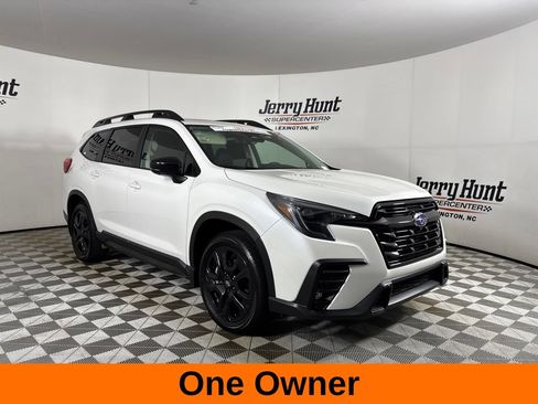 Used 2025 Subaru Ascent Bronze Edition w/ Onyx Package AWD/4WD image 4